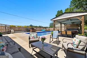 249 Lakeshore Circle, Milledgeville, GA 31061 - Photo 35