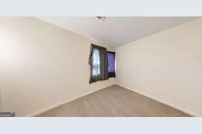 8579 Creekwood Way, Jonesboro, GA 30238 - Photo 9