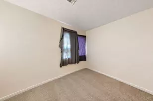 8579 Creekwood Way, Jonesboro, GA 30238 - Photo 9