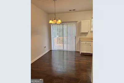 3859 Shenfield Dr, Union City, GA 30291 - Photo 3