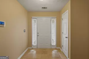 1014 Maple Leaf Ridge, Jonesboro, GA 30238 - Photo 7