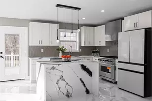 7530 Spalding Ln, Atlanta, GA 30350 - Photo 11