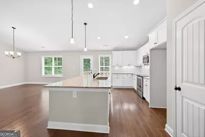 561 Oconee Lane, Commerce, GA 30529 - Photo 15
