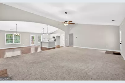 561 Oconee Lane, Commerce, GA 30529 - Photo 11