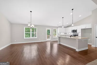 561 Oconee Lane, Commerce, GA 30529 - Photo 17
