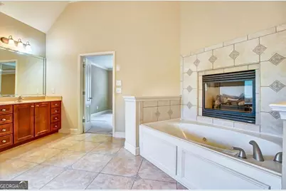1805 Regents Way, Conyers, GA 30094 - Photo 21