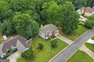 6353 Chestnut Pkwy, Flowery Branch, GA 30542 - Photo 7
