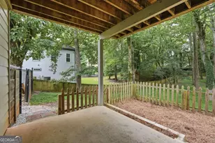 6353 Chestnut Pkwy, Flowery Branch, GA 30542 - Photo 41