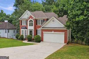 6353 Chestnut Pkwy, Flowery Branch, GA 30542 - Photo 5