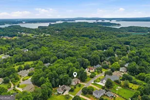 6353 Chestnut Pkwy, Flowery Branch, GA 30542 - Photo 3