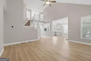 6353 Chestnut Pkwy, Flowery Branch, GA 30542 - Photo 9