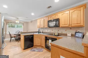 51 Creekwood Dr, Griffin, GA 30223 - Photo 7