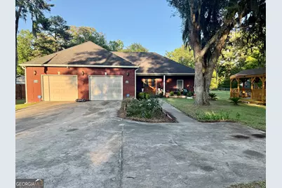 714 Altamaha Road, Jesup, GA 31545 - Photo 1