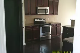 105 Yellow Jacket Ct, Lagrange, GA 30240 - Photo 3