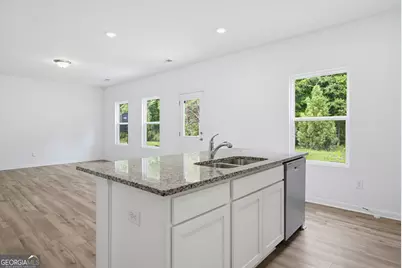 2048 Boxwood Circle, Conyers, GA 30094 - Photo 9