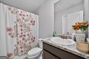 135 Twin Lakes Dr, Covington, GA 30016 - Photo 5