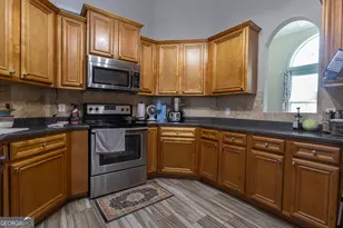 205 Courthouse Ln, Warner Robins, GA 31088 - Photo 9
