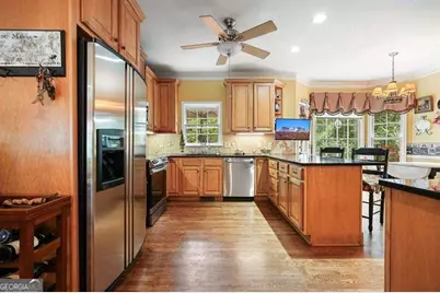 1313 Amberwood Drive, Woodstock, GA 30189 - Photo 17