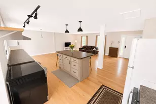 792 Mountainbrooke Circle, Stone Mountain, GA 30087 - Photo 5