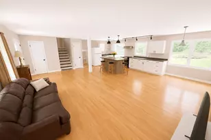 792 Mountainbrooke Circle, Stone Mountain, GA 30087 - Photo 3