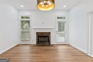 1711 Summit Glen Ln NE, Atlanta, GA 30329 - Photo 11