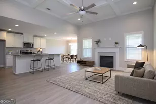 318 Weston Dr, Kathleen, GA 31047 - Photo 3