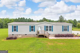 127 Georgia Dr, Hartwell, GA 30643 - Photo 1