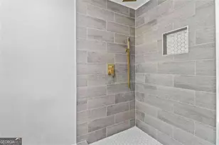 2023 Stoneleigh Dr, Stone Mountain, GA 30087 - Photo 35