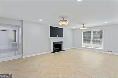 2023 Stoneleigh Drive, Stone Mountain, GA 30087 - Photo 13