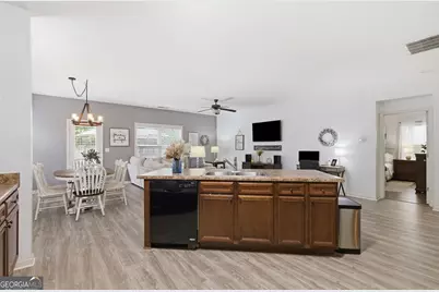 1048 Sutherland Drive, Winder, GA 30680 - Photo 17