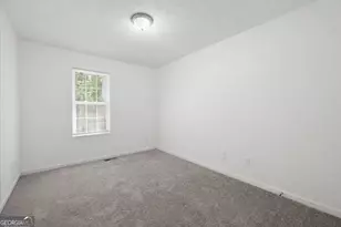 1324 Hollenbeck Ln, Riverdale, GA 30296 - Photo 15