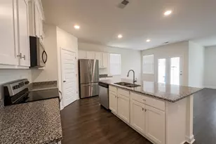 236 Sullivan St, Hampton, GA 30228 - Photo 5