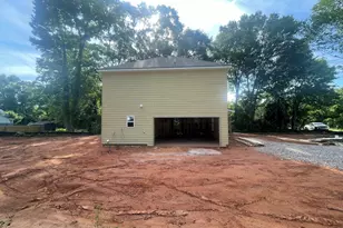 11 E Reynolds St, Newnan, GA 30263 - Photo 5