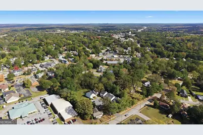 230 West Avenue #UNIT 5, Carrollton, GA 30117 - Photo 37