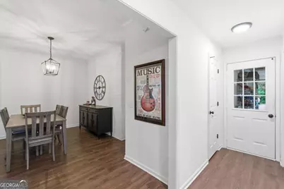 230 West Avenue #UNIT 5, Carrollton, GA 30117 - Photo 11