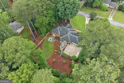 295 Riverhill Drive NW, Sandy Springs, GA 30328 - Photo 7
