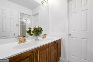 1766 Rose Hedge Way NW, Kennesaw, GA 30152 - Photo 27