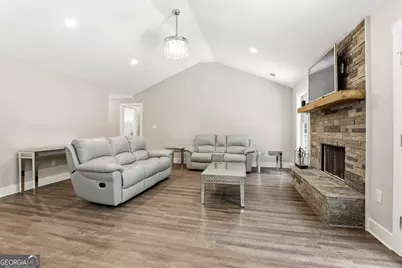 121 Churchill Court, Lagrange, GA 30241 - Photo 13