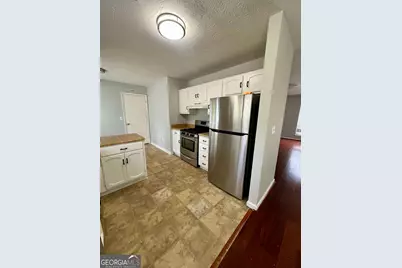 824 Greenhedge Drive, Stone Mountain, GA 30088 - Photo 3