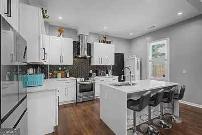 3216 Dogwood Drive, Atlanta, GA 30354 - Photo 3