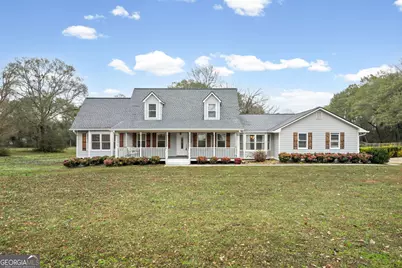 8 Cameron Street, Moreland, GA 30259 - Photo 1