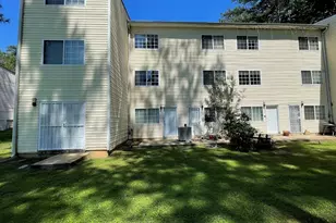 405 SW Fairburn Road SW, Atlanta, GA 30331 - Photo 13