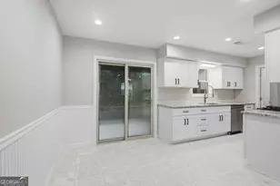 4517 Coopers Creek Cir SE, Smyrna, GA 30082 - Photo 15