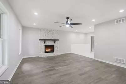 4517 Coopers Creek Circle SE, Smyrna, GA 30082 - Photo 11