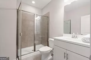 1372 Doublegate Dr, Atlanta, GA 30319 - Photo 67
