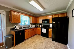 230 Autumn Ridge Ct, Gray, GA 31032 - Photo 9