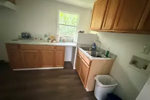 223 Gay St, Millen, GA 30442 - Photo 9