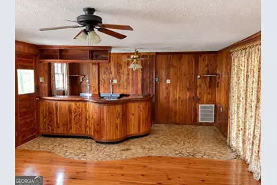 220 Ennis Road, Barnesville, GA 30204 - Photo 15