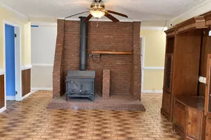 220 Ennis Rd, Barnesville, GA 30204 - Photo 35