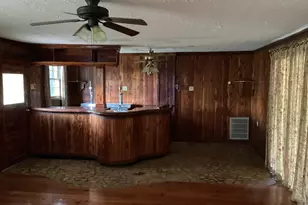 220 Ennis Rd, Barnesville, GA 30204 - Photo 25